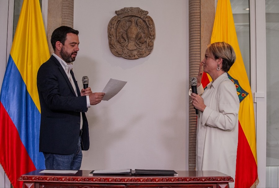 Posesión de cargo de la nueva secretaria de educación de Bogotá