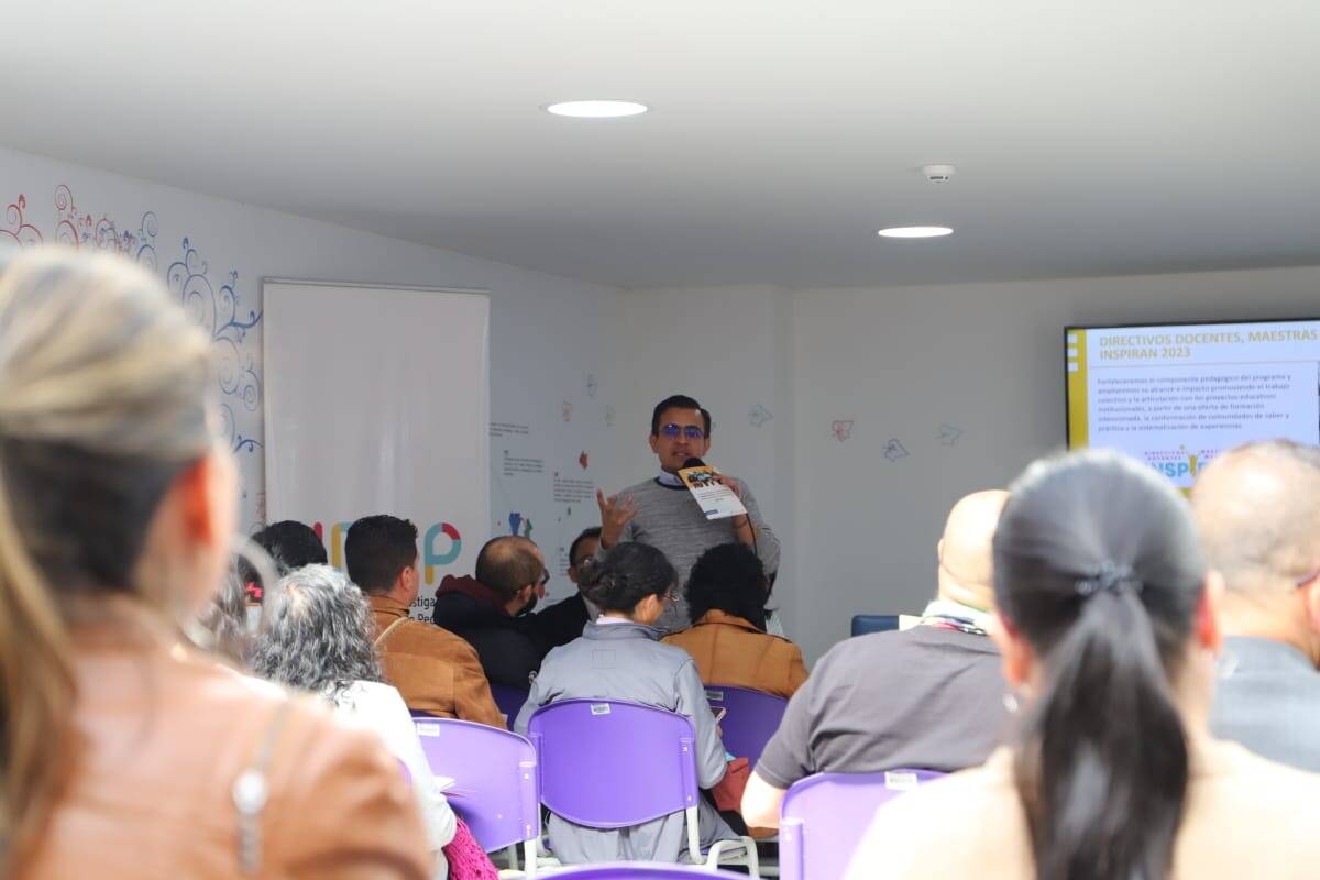 Mestro asistente del panel